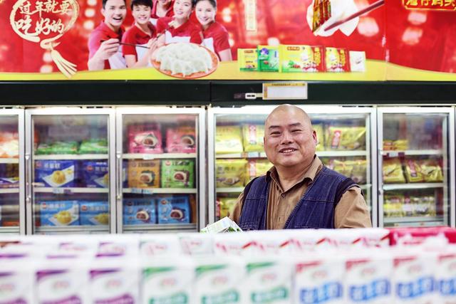 百度胖老师吧上海市公 安局轨道交通分局石宇玉老师求救  抖音快手百度贴吧百科图片视频知道搜索上海胖老师 ...