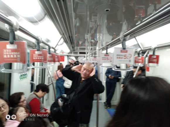 百度胖老师吧上海市公 安局轨道交通分局石宇玉老师求救  抖音快手百度贴吧百科图片视频知道搜索上海胖老师 ...